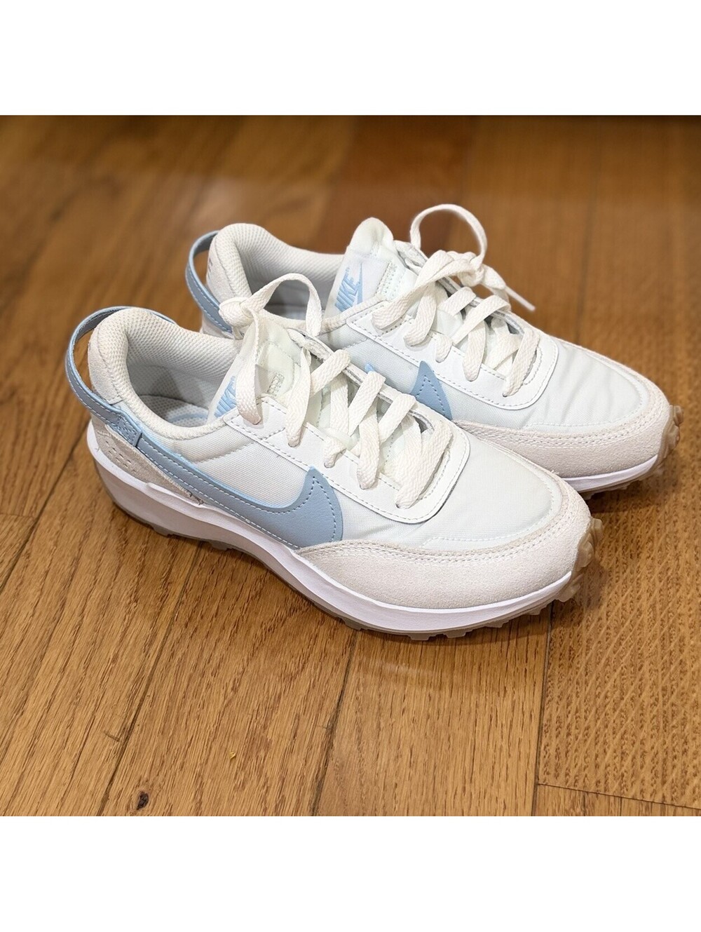 Size 5 US Women’s Nike Waffle Debut 'White Mint Foam Light Blue